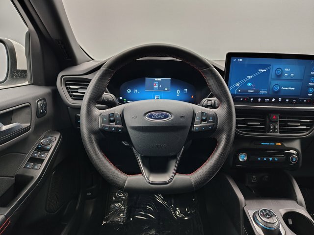 Certified 2024 Ford Escape ST-Line Select w/ Tech Pack #2 AWD/4WD image 38