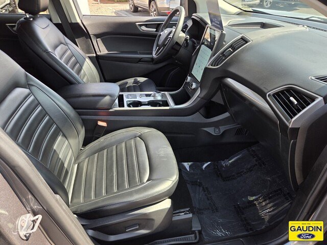 Certified 2024 Ford Edge SEL w/ Convenience Package AWD/4WD image 16