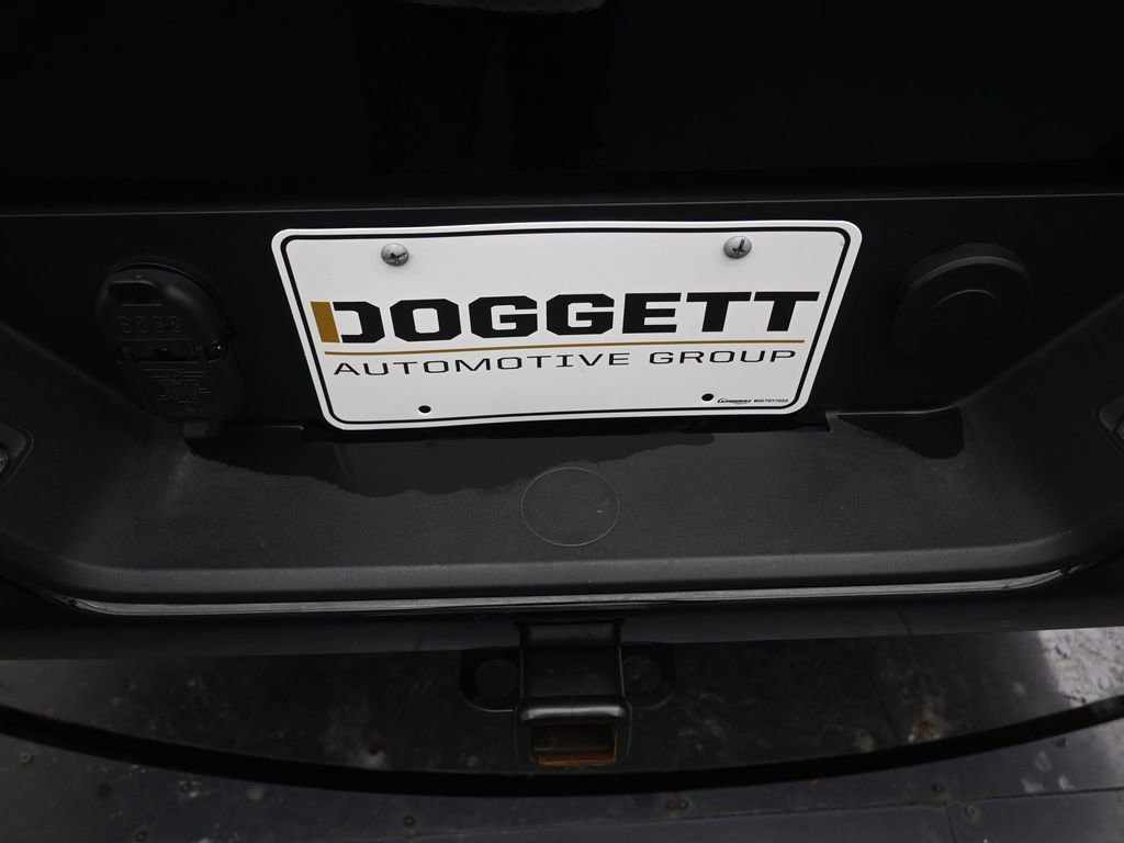 Used 2025 Chevrolet Silverado 1500 Custom image 27