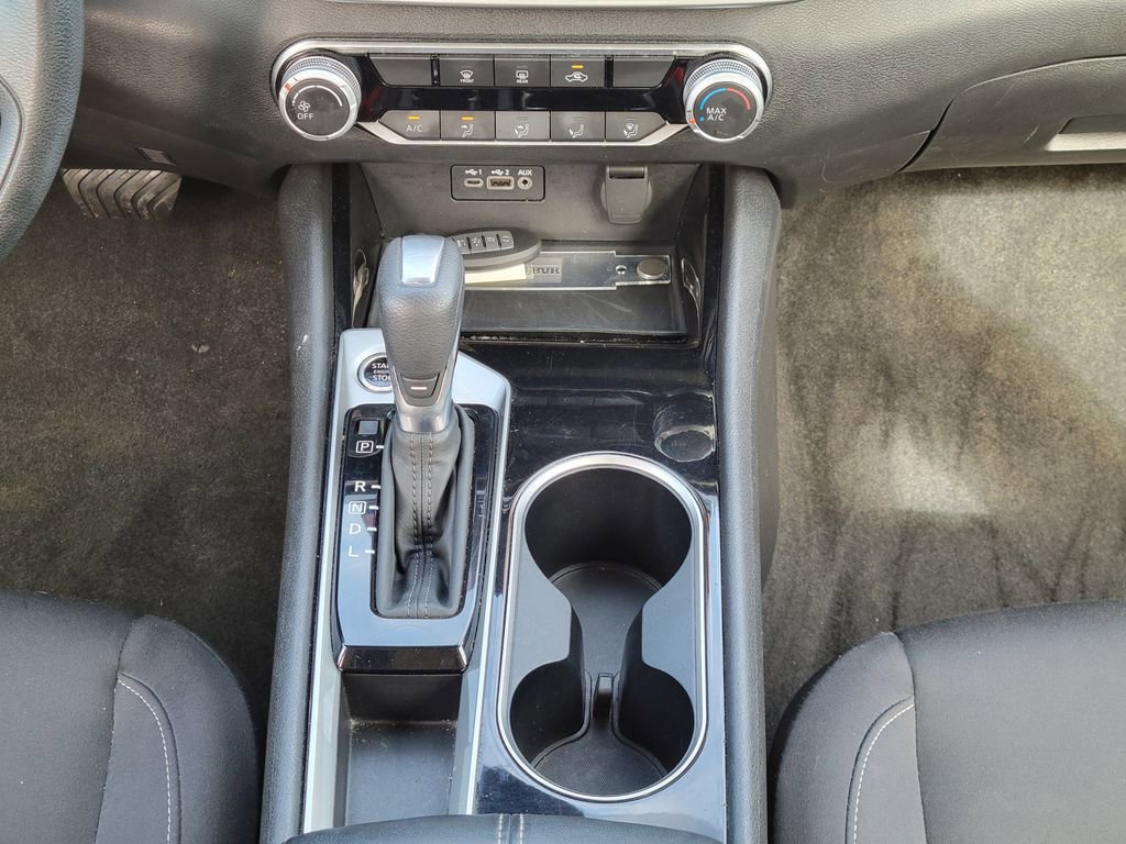 Used 2024 Nissan Altima 2.5 SV image 20