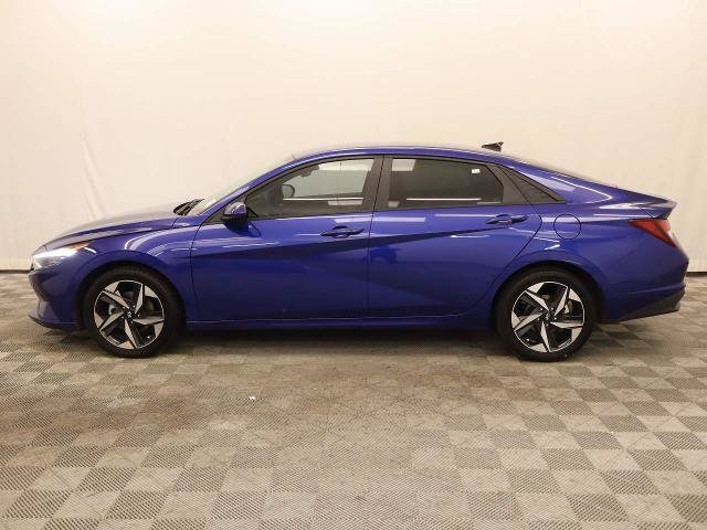 Used 2023 Hyundai Elantra SEL w/ Convenience Package FWD image 23