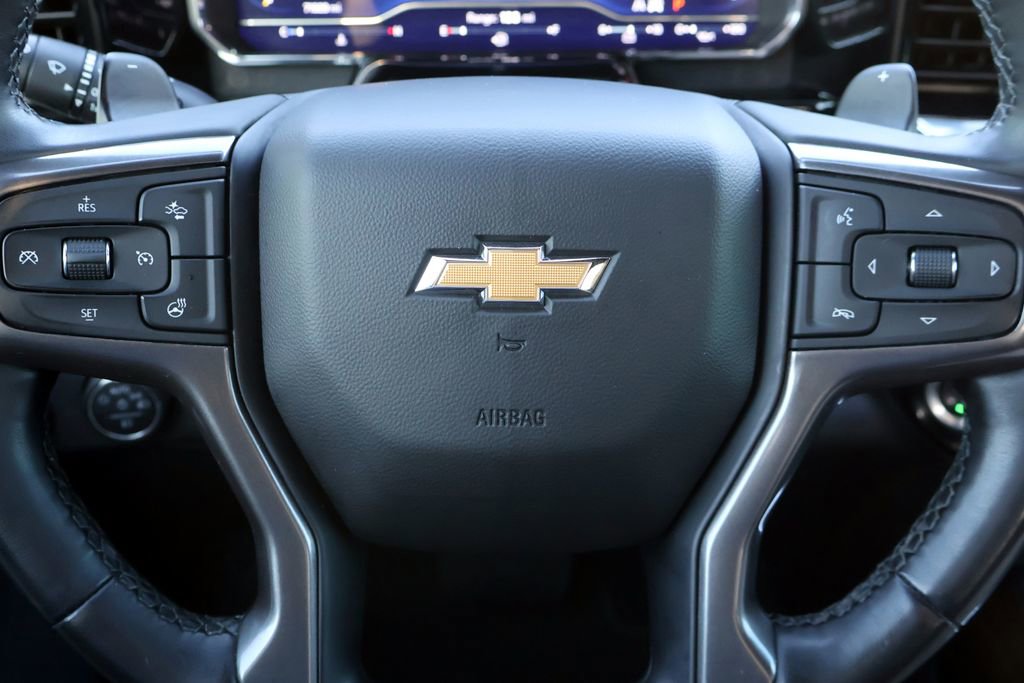 Used 2023 Chevrolet Silverado 1500 High Country w/ Technology Package image 41