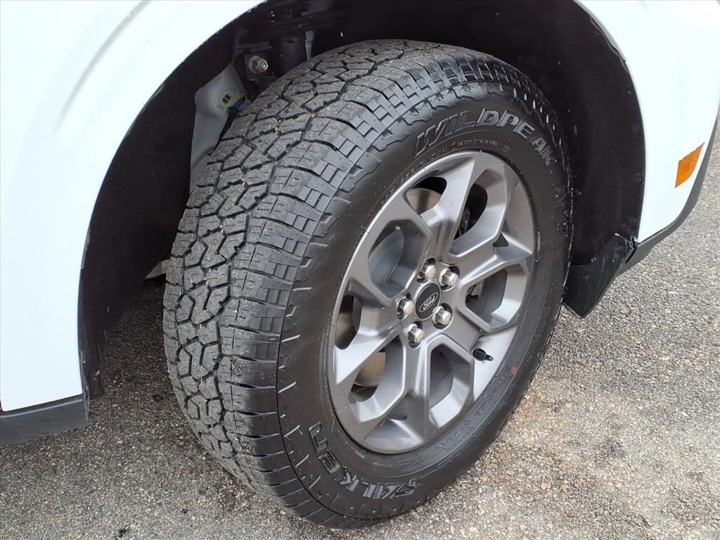 Certified 2022 Ford Maverick XLT w/ Equipment Group 300A Standard AWD/4WD image 9
