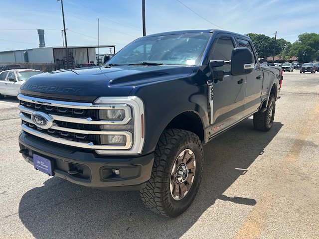 Certified 2025 Ford F250 King Ranch AWD/4WD image 6
