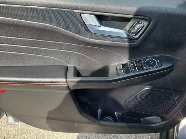Certified 2024 Ford Escape ST-Line w/ Tech Pack #1 FWD image 12