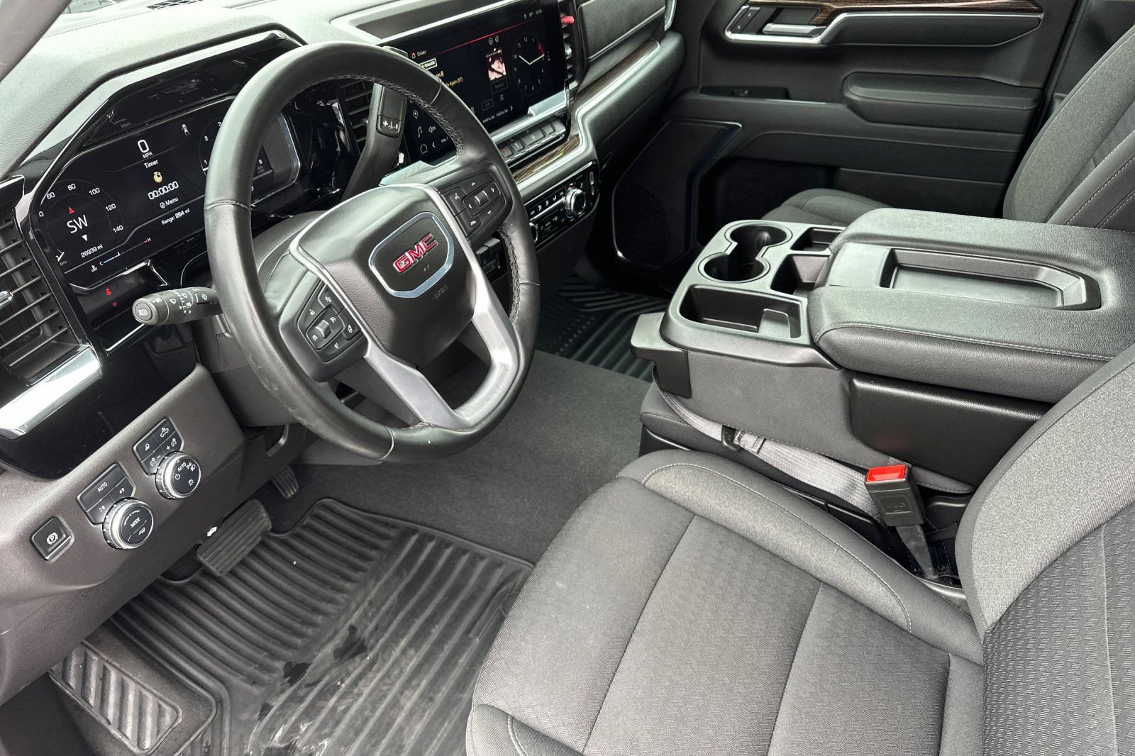 Used 2025 GMC Sierra 1500 SLE w/ Preferred Package AWD/4WD image 13