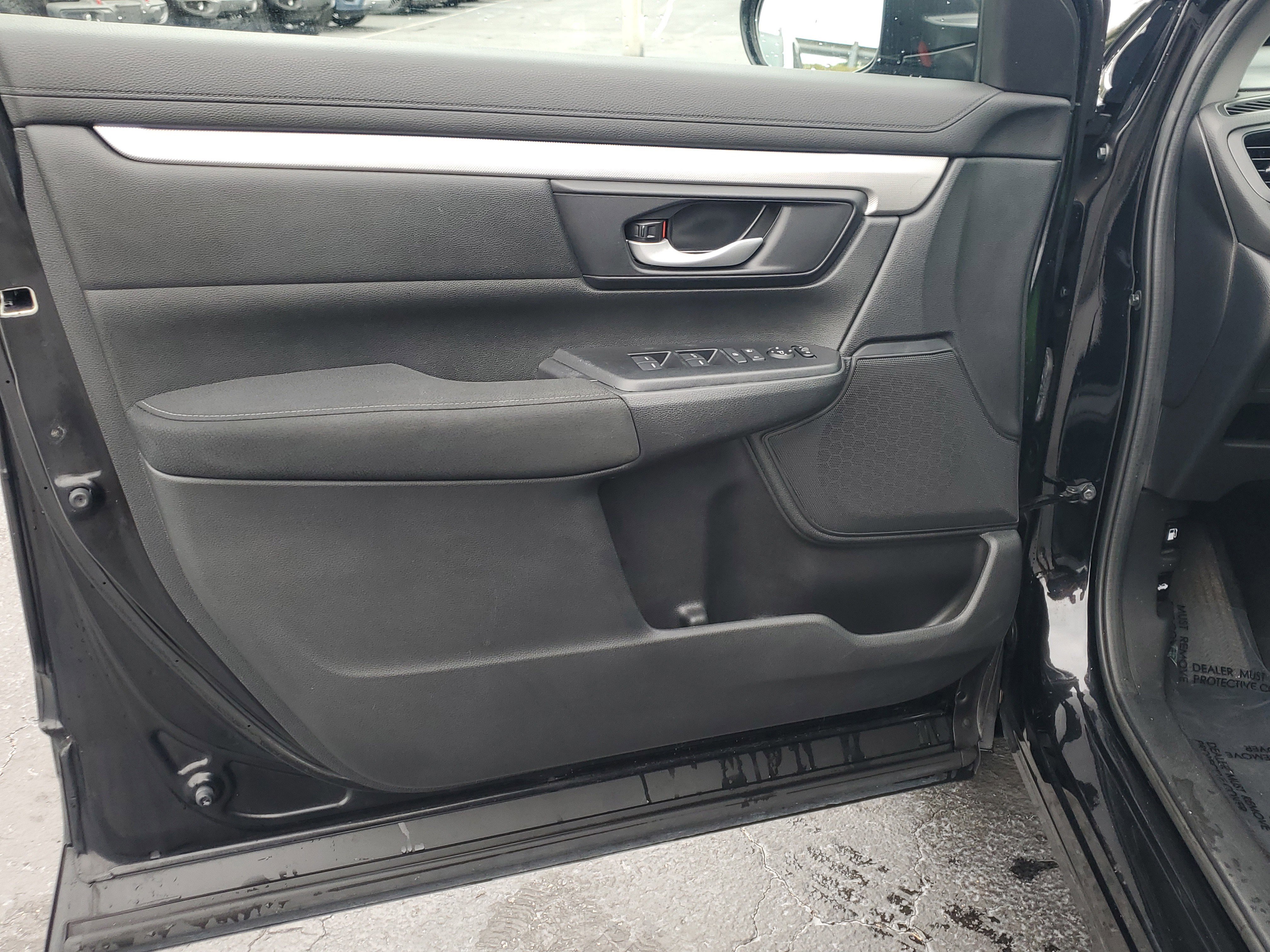 Used 2021 Honda CR-V LX image 18