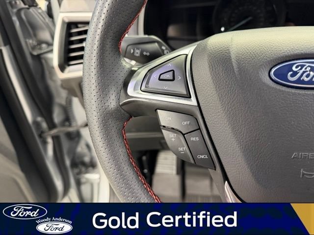 Certified 2024 Ford Edge ST-Line AWD/4WD image 11