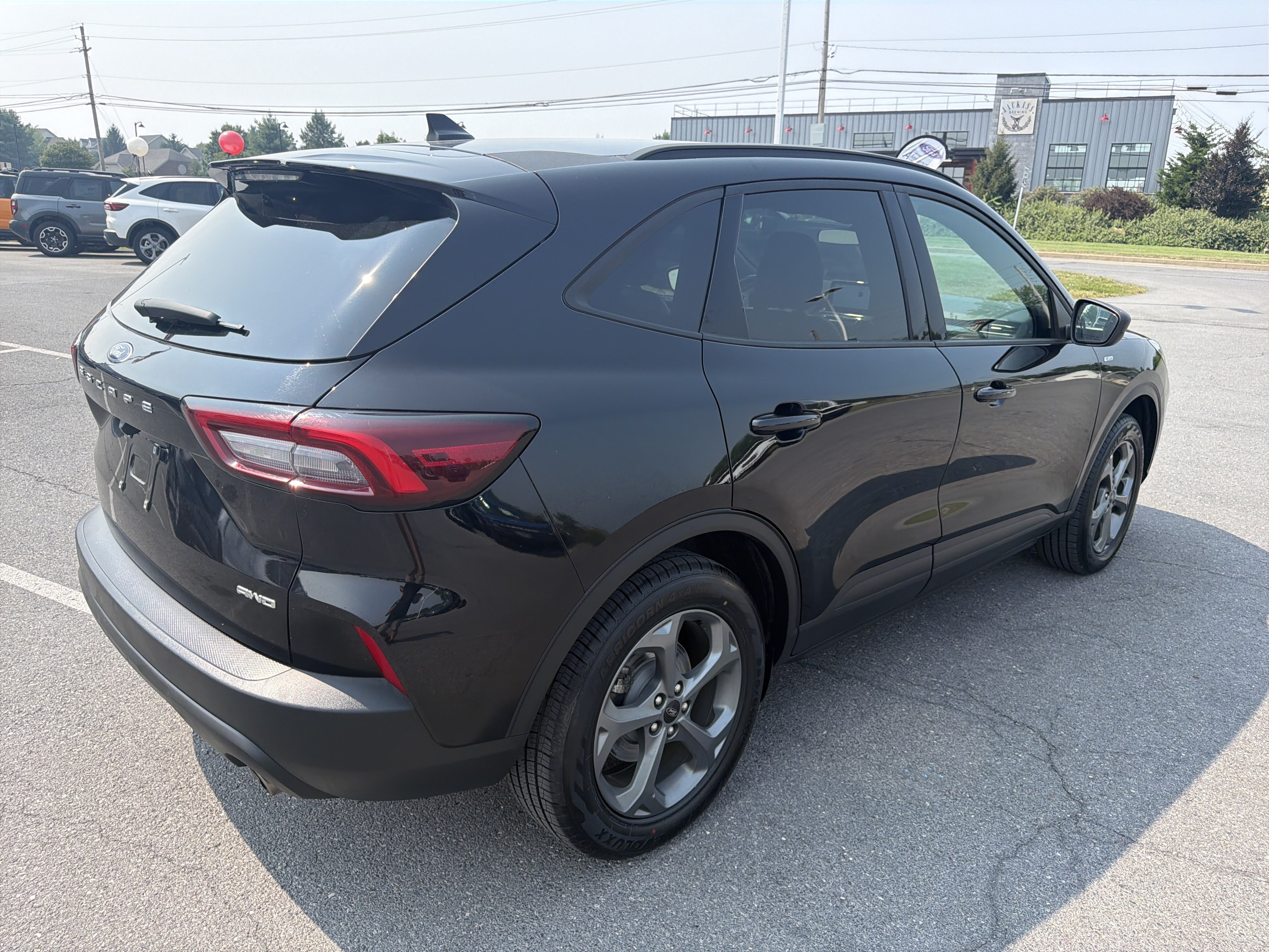 Certified 2025 Ford Escape ST-Line AWD/4WD video 3