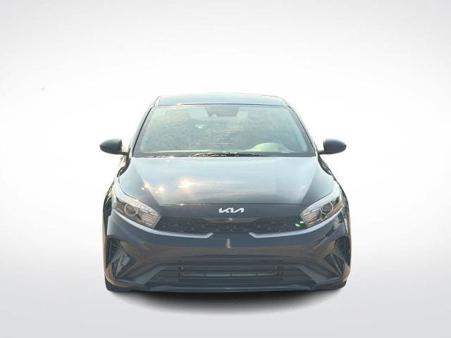 Used 2024 Kia Forte LXS FWD image 3