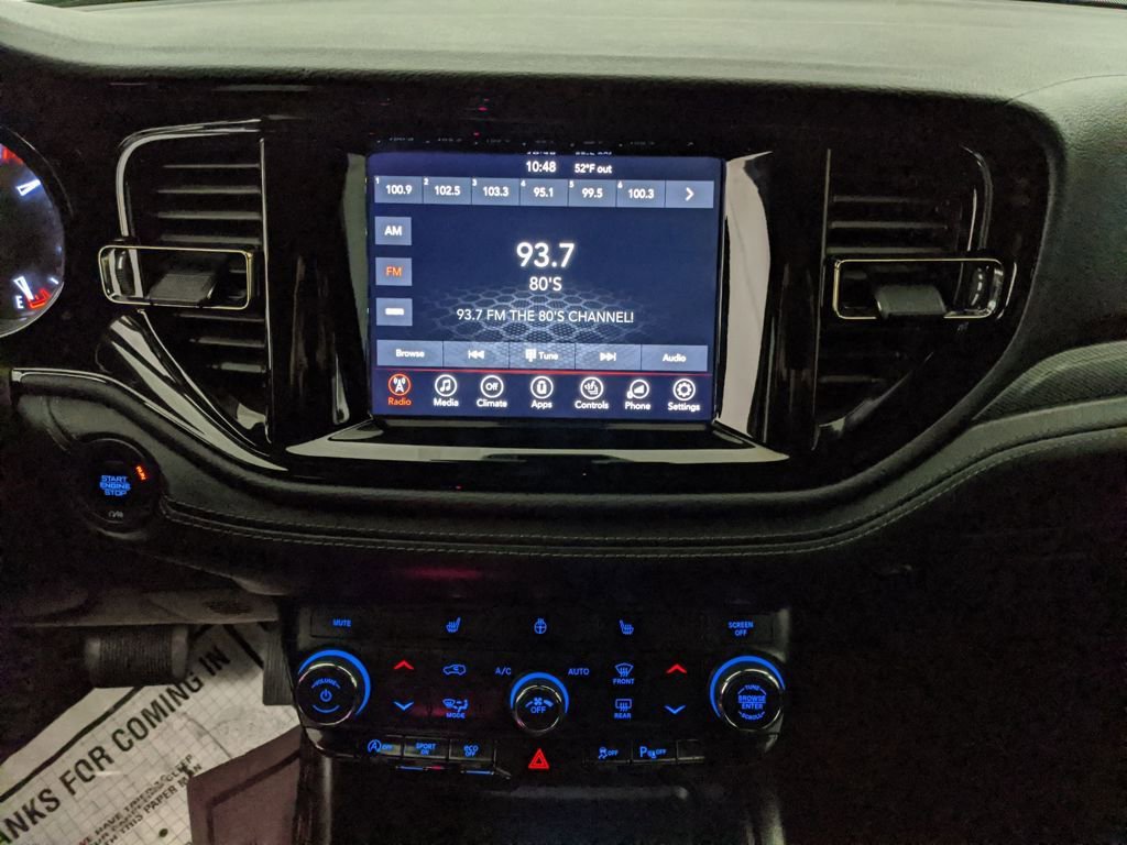 Used 2022 Dodge Durango GT image 14