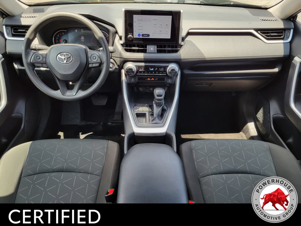 Used 2024 Toyota RAV4 XLE FWD image 17