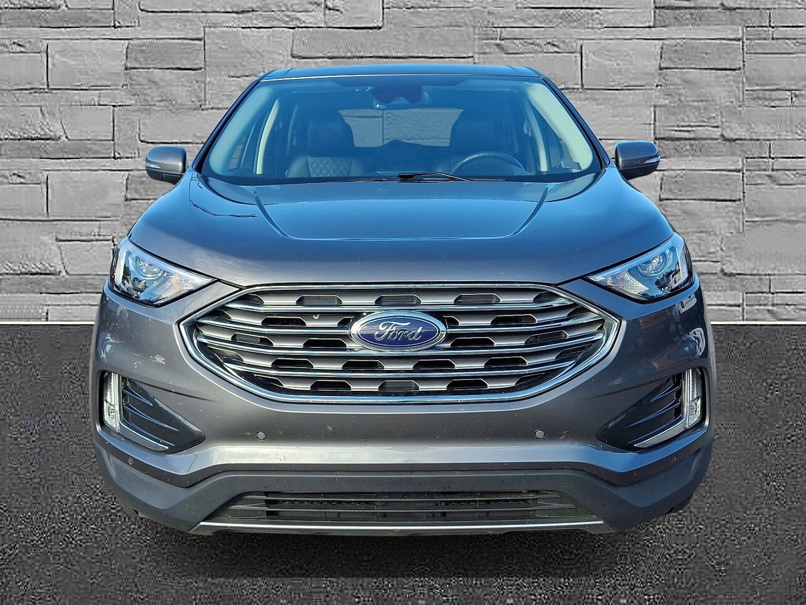 Certified 2024 Ford Edge Titanium image 3