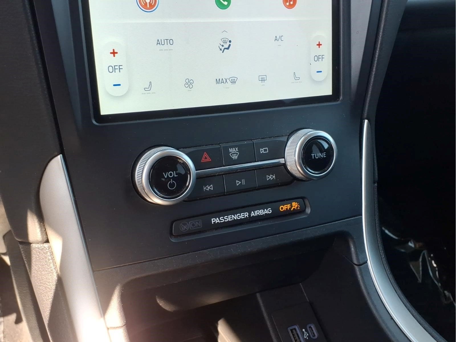 Certified 2023 Ford Edge SEL w/ Convenience Package AWD/4WD image 17