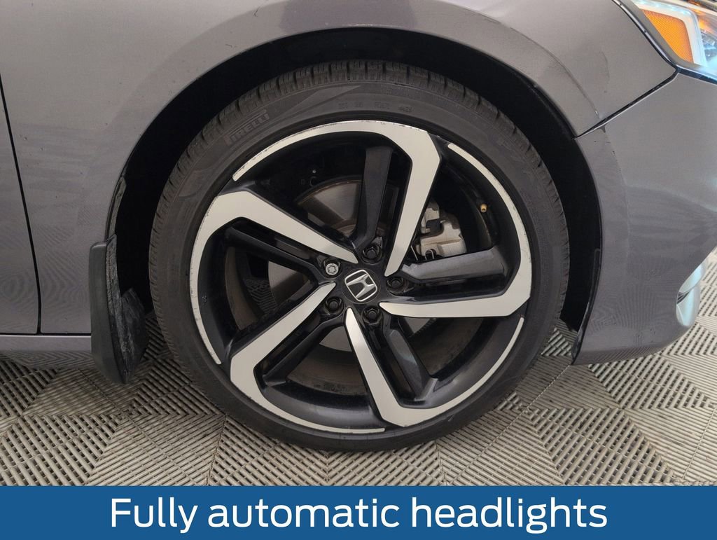 Used 2018 Honda Accord Sport image 19