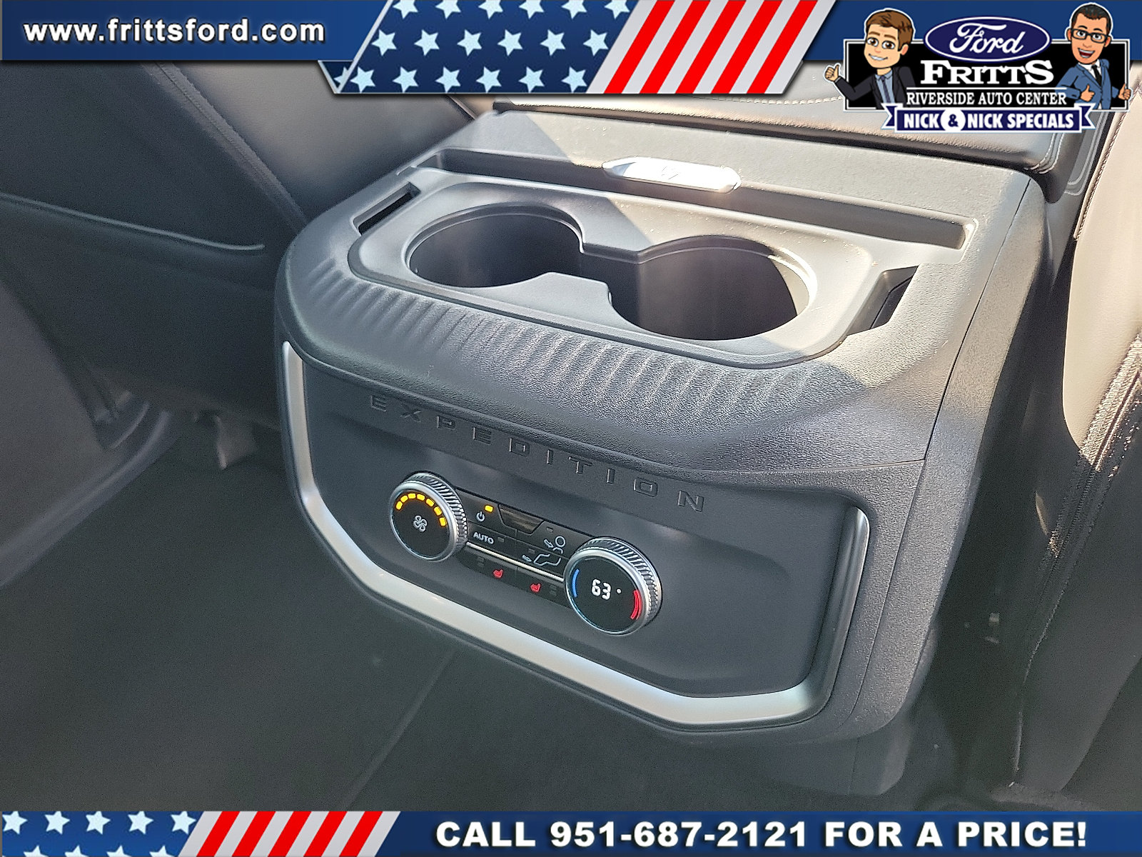 Certified 2025 Ford Expedition Max Platinum w/ Driver's Package AWD/4WD image 18