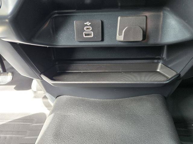 Certified 2025 Ford F150 XL w/ Equipment Group 103A High AWD/4WD image 18