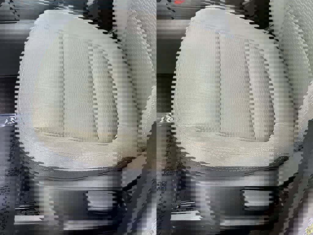 Certified 2022 Ford Escape S image 28