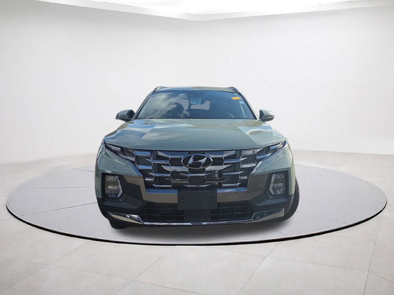 Used 2024 Hyundai Santa Cruz Limited image 2