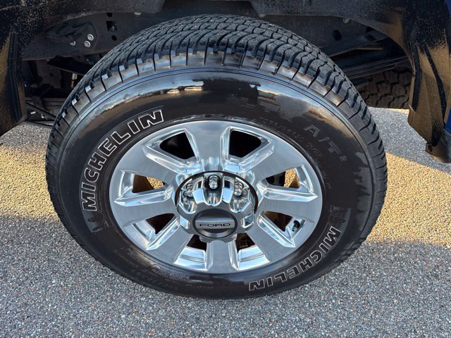 Certified 2022 Ford F350 Platinum AWD/4WD image 12