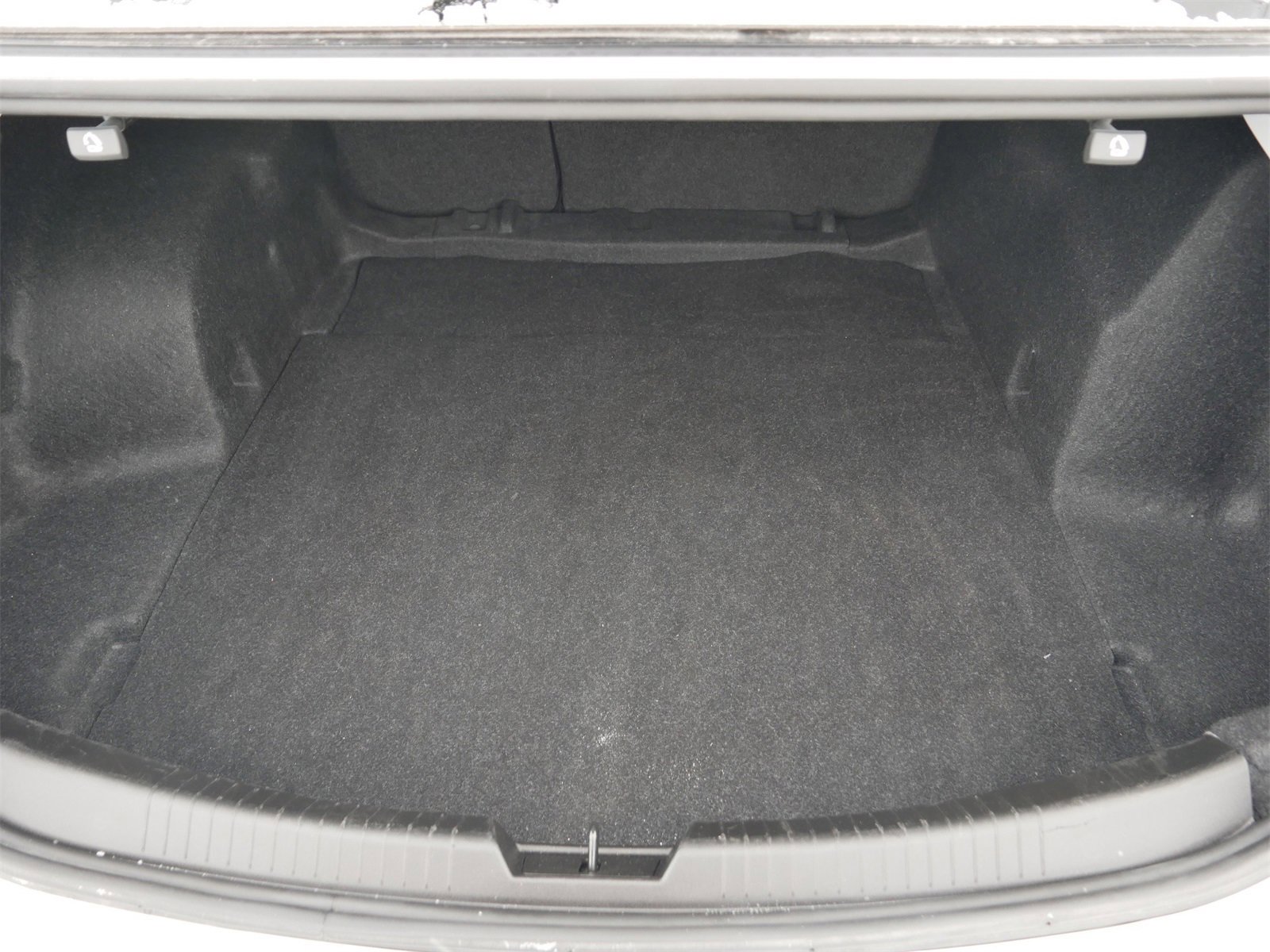 Used 2025 Chevrolet Malibu LT image 11