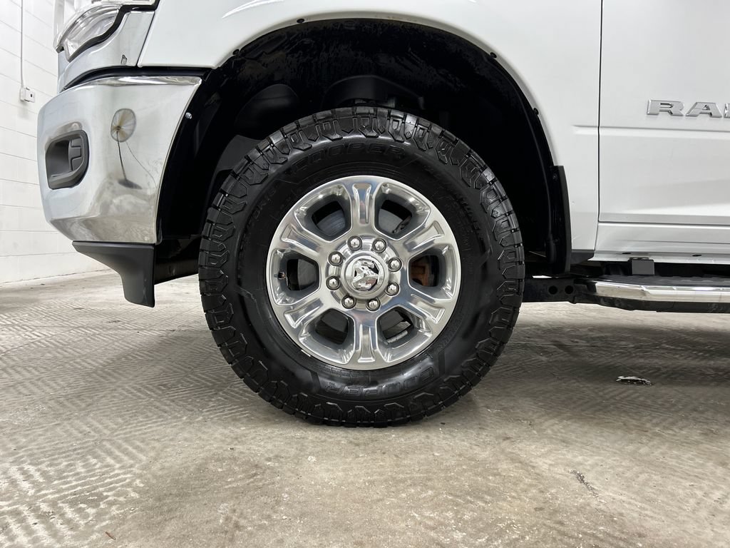 Used 2024 RAM 3500 Big Horn AWD/4WD image 13