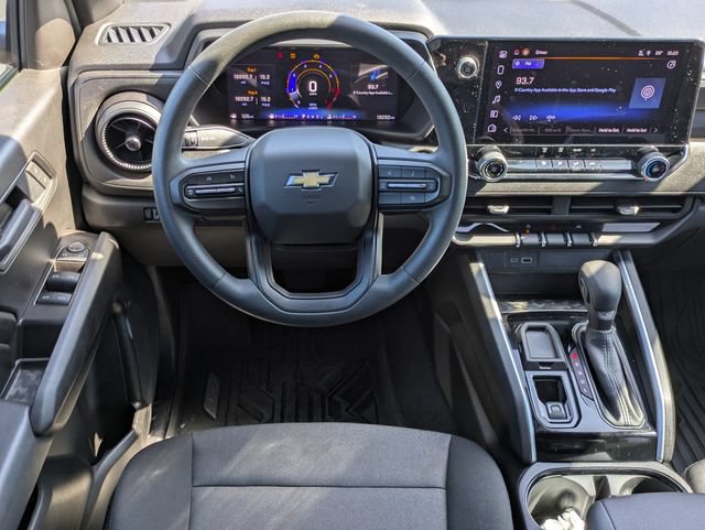 Used 2025 Chevrolet Colorado W/T RWD image 16