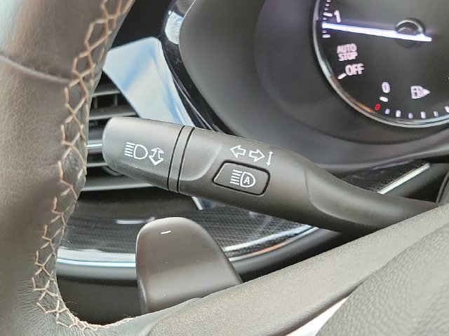 Used 2021 Buick Envision Essence AWD/4WD image 18