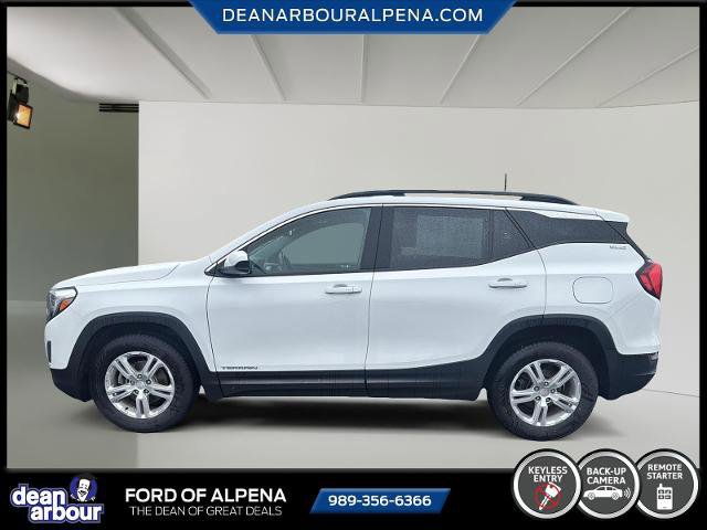 Used 2020 GMC Terrain SLE w/ Driver Convenience Package image 2
