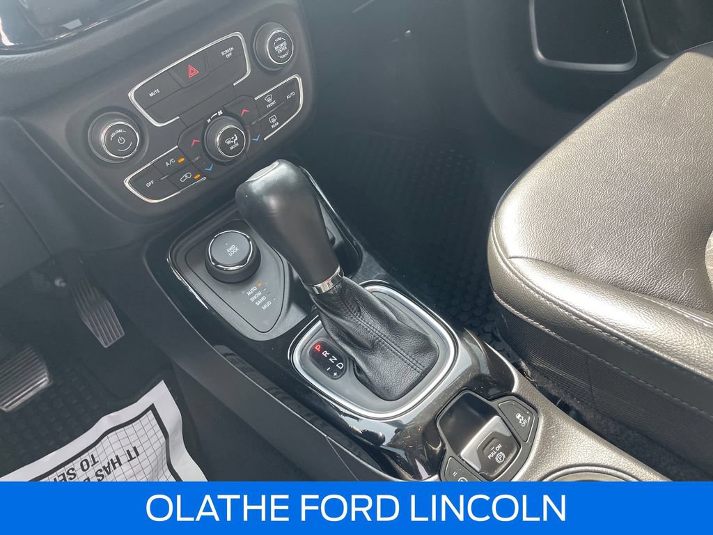 Used 2019 Jeep Compass Latitude AWD/4WD image 28