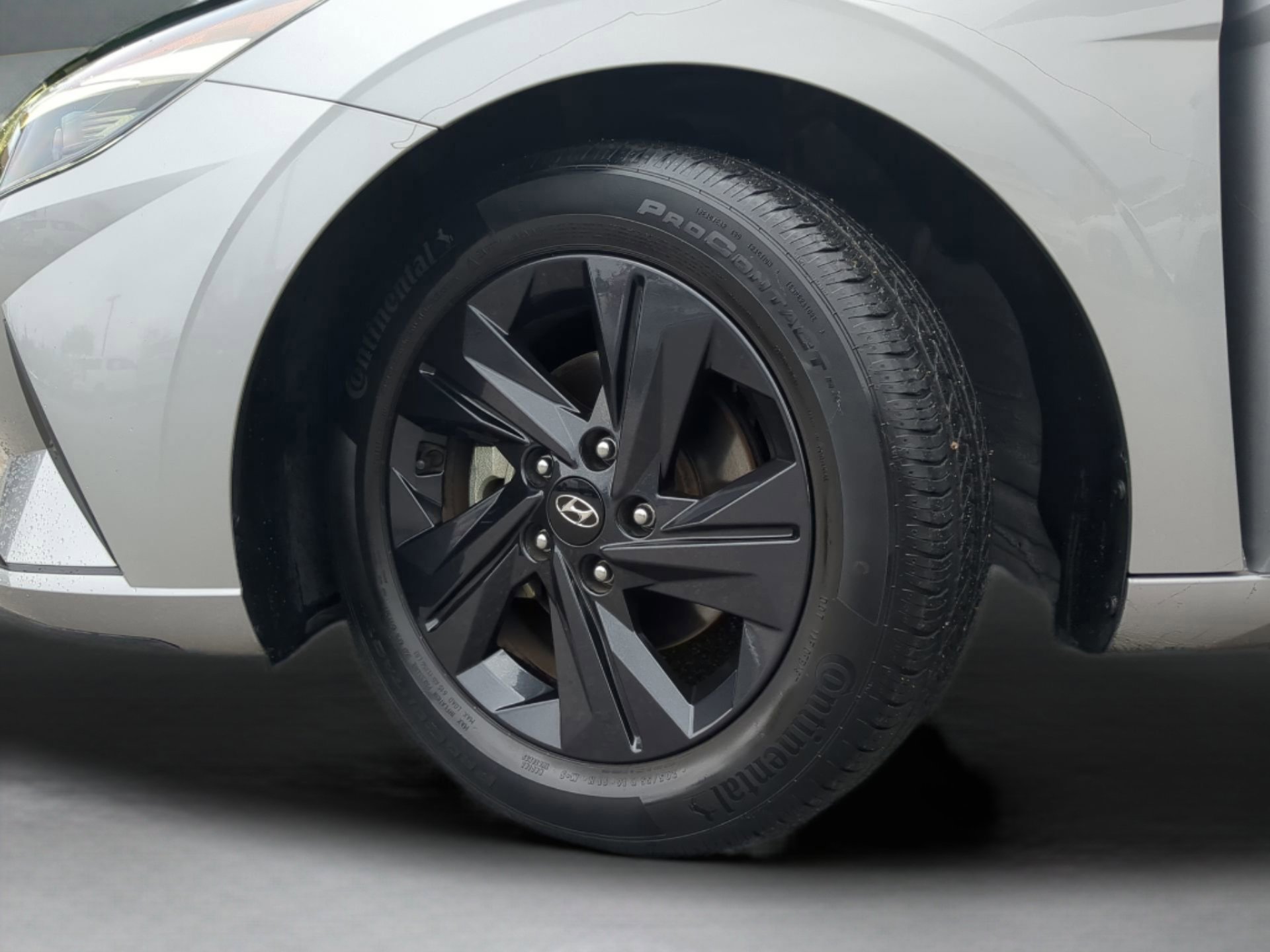 Used 2023 Hyundai Elantra SEL w/ Cargo Package image 59