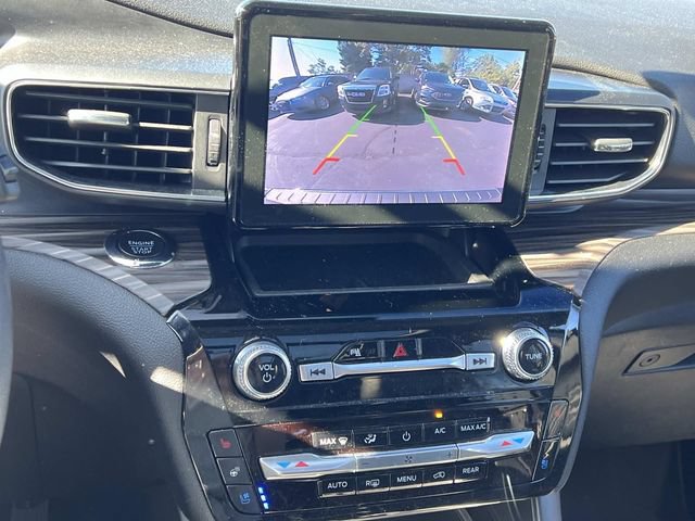 Certified 2023 Ford Explorer Limited w/ Equipment Group 301A AWD/4WD image 12