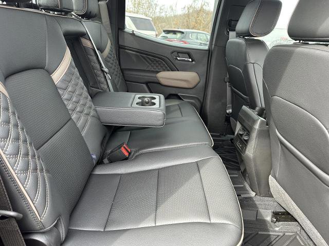 Used 2026 GMC Canyon Denali image 16