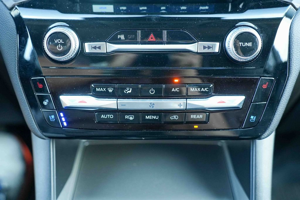 Certified 2023 Ford Explorer Limited w/ Limited Technology Package AWD/4WD image 42
