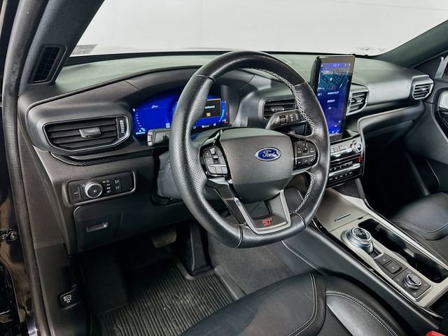 Certified 2022 Ford Explorer ST w/ Equipment Group 401A image 19