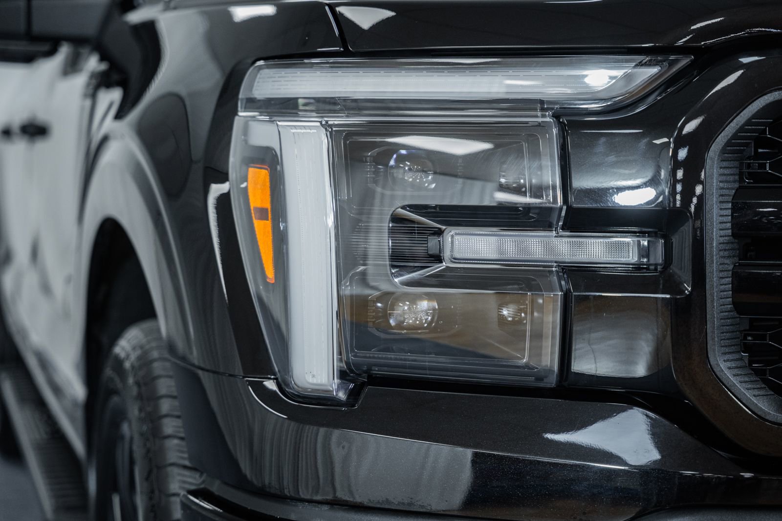 Certified 2024 Ford F150 Lariat image 13