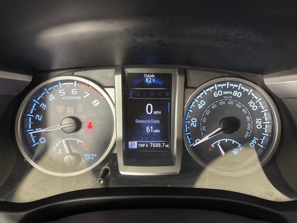 Used 2017 Toyota Tacoma SR5 w/ Tow Package image 20