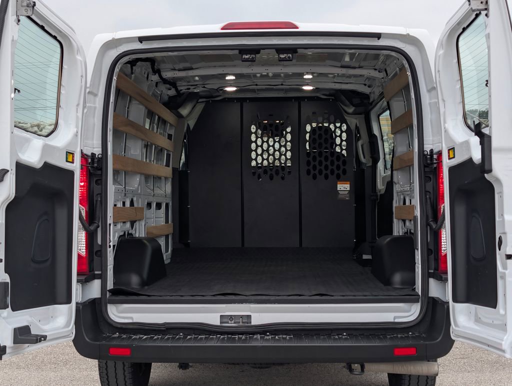 Certified 2025 Ford Transit 250 Low Roof w/ Exterior Upgrade Package RWD image 7