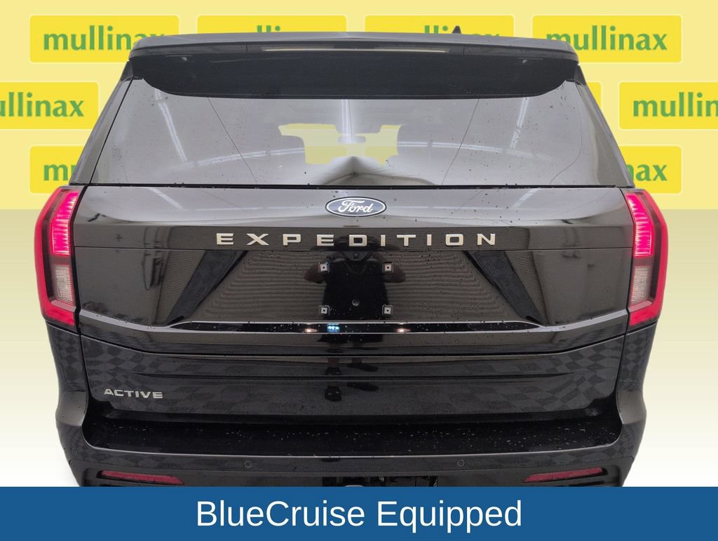 Certified 2025 Ford Expedition Active RWD image 31