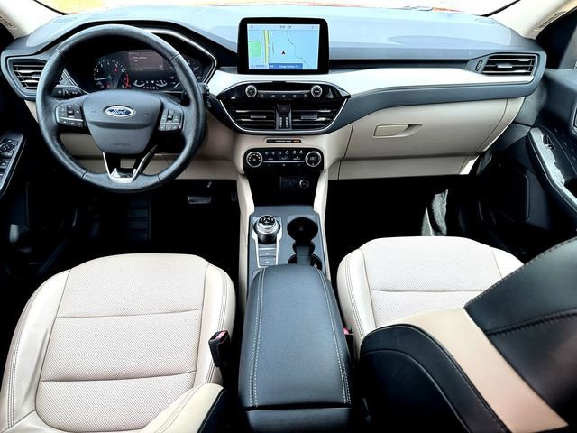 Certified 2020 Ford Escape SEL FWD image 24