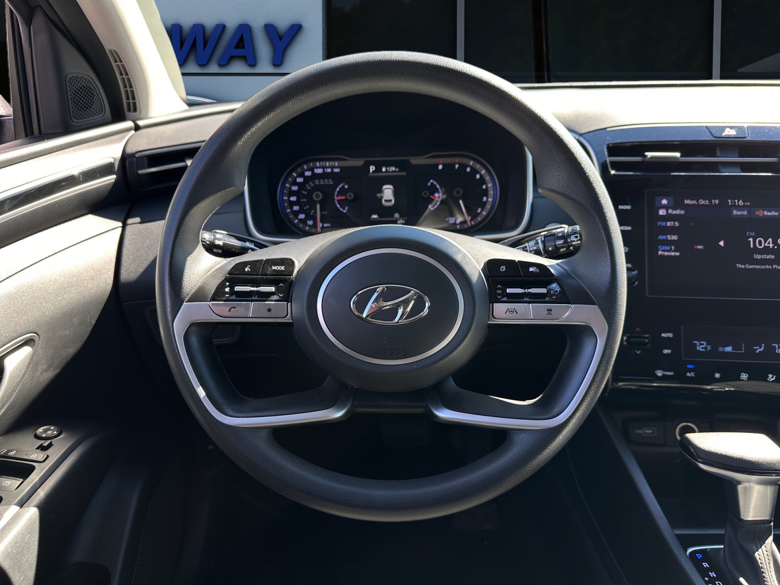 Used 2024 Hyundai Tucson SEL FWD image 13