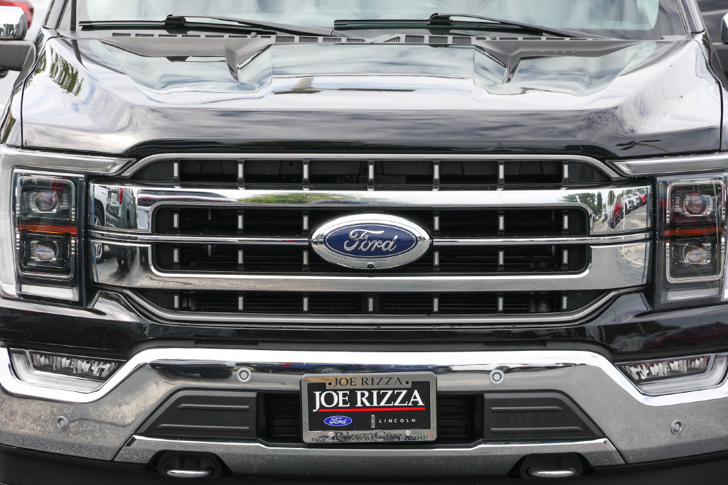 Certified 2022 Ford F150 Lariat w/ Equipment Group 502A High AWD/4WD image 28