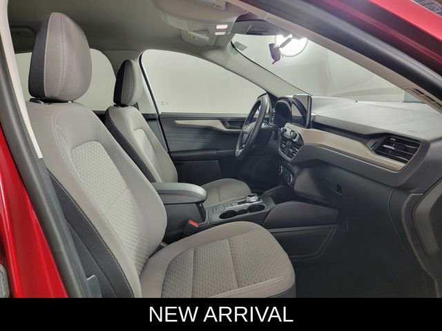 Certified 2022 Ford Escape SE w/ Cold Weather Package AWD/4WD image 17