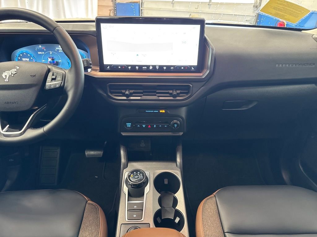 Certified 2025 Ford Bronco Sport Outer Banks w/ Outer Banks Tech Package+ image 17