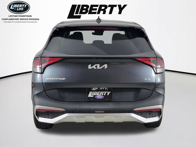 Used 2023 Kia Sportage LX FWD image 4