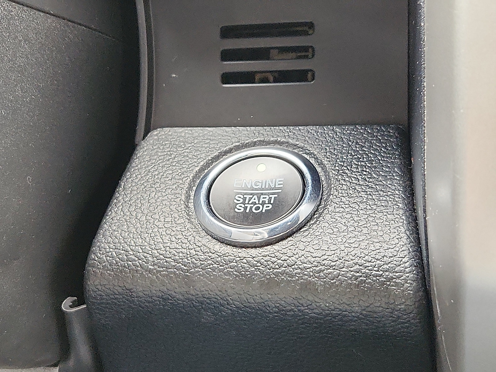Certified 2019 Ford F150 Lariat w/ Equipment Group 502A Luxury AWD/4WD image 21
