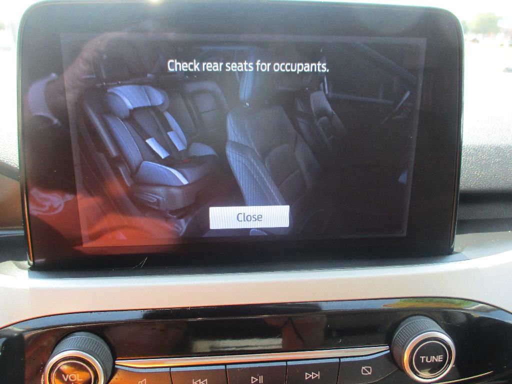 Certified 2022 Ford Escape SEL image 20