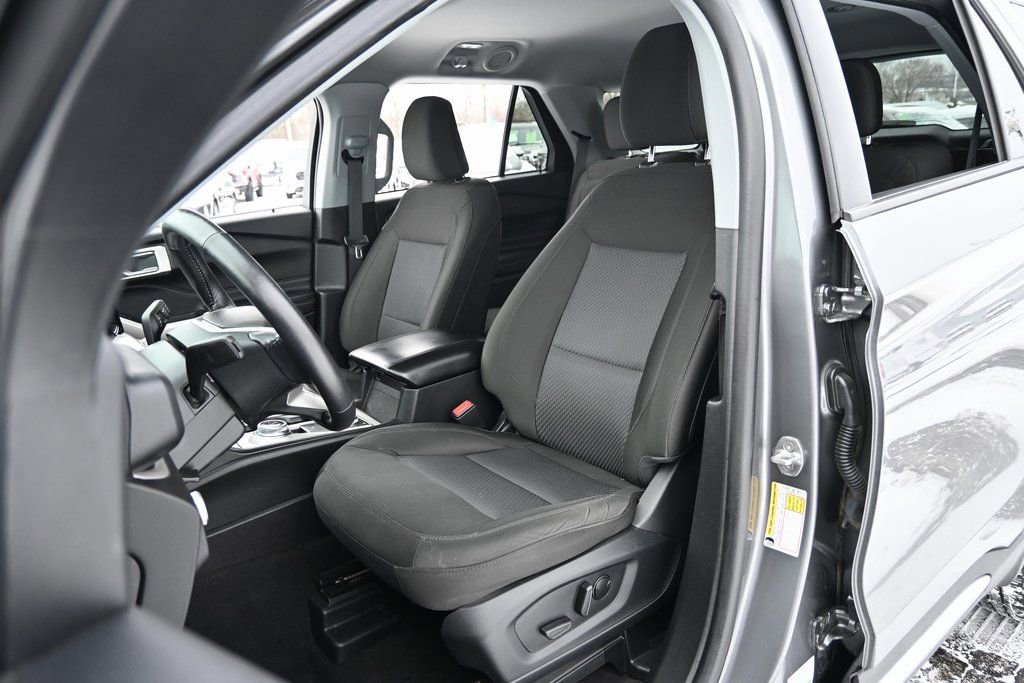 Certified 2023 Ford Explorer XLT image 22