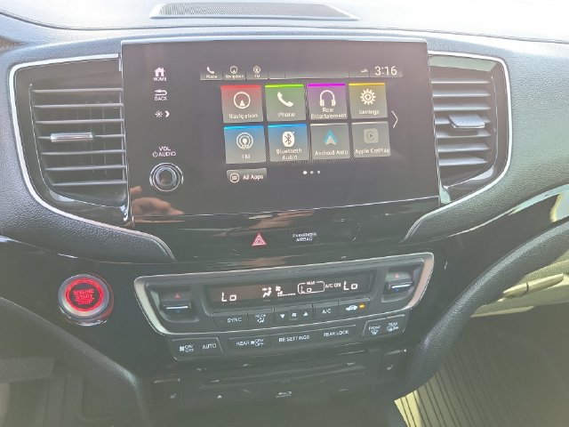 Used 2021 Honda Pilot Touring image 26