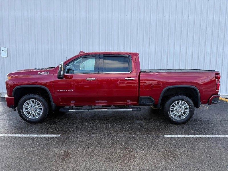 Used 2022 Chevrolet Silverado 2500 High Country image 2
